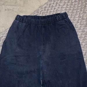 Brandy Melville Wide Leg Sweatpants